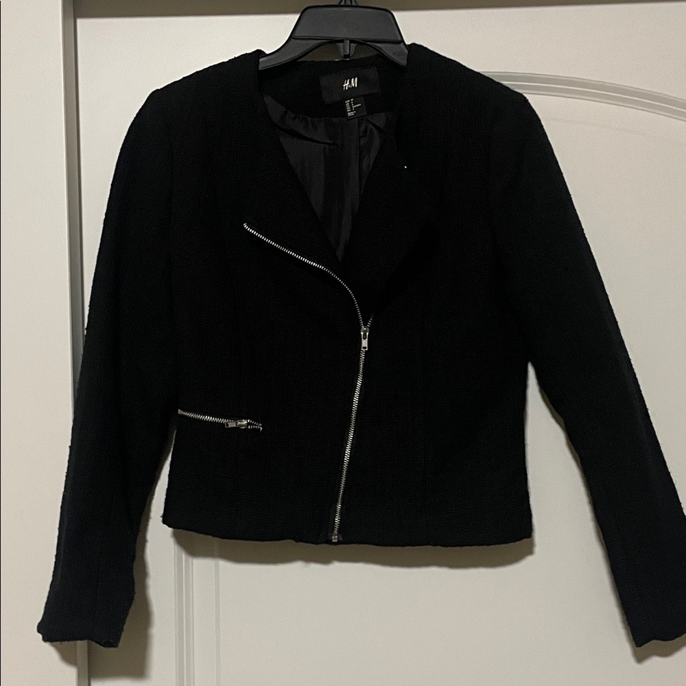 H&M Women's Black Blazer with Zipper Detail